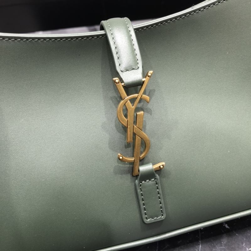 Y51 hobo bags